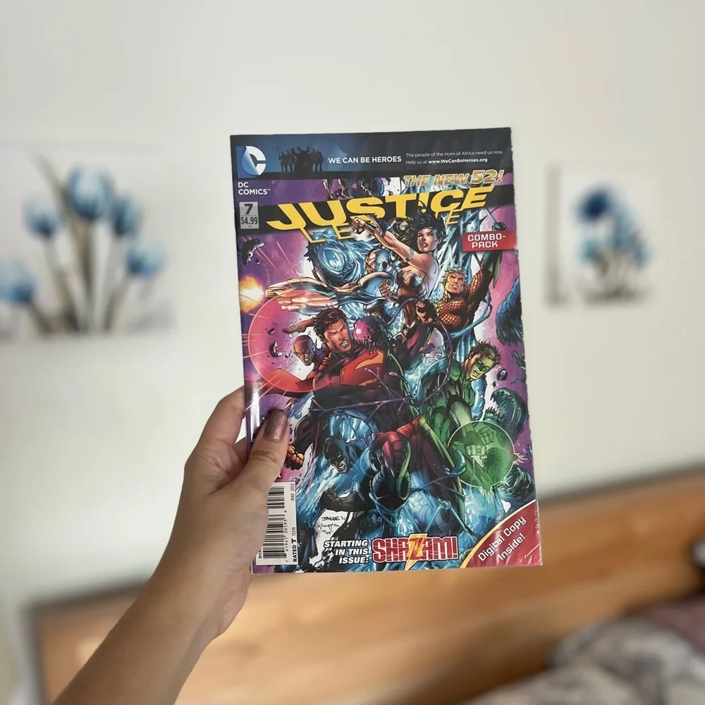 NEW Justice League #7 (May 2012) Comic Book